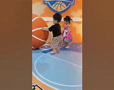 Bola Basket Raksasa